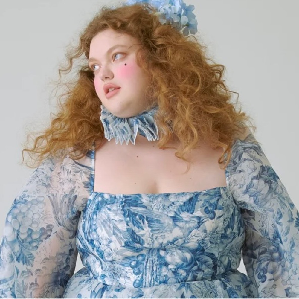 Louie Toile Petite Selkie Collar